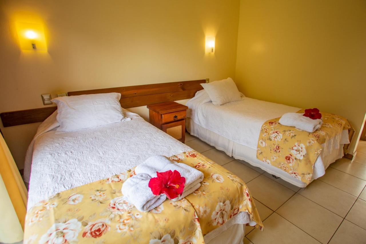 Hostal Uruhao อังกาโรอา ภายนอก รูปภาพ